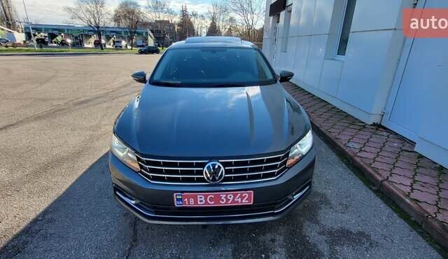 Сірий Фольксваген Пассат, об'ємом двигуна 1.8 л та пробігом 163 тис. км за 15500 $, фото 11 на Automoto.ua