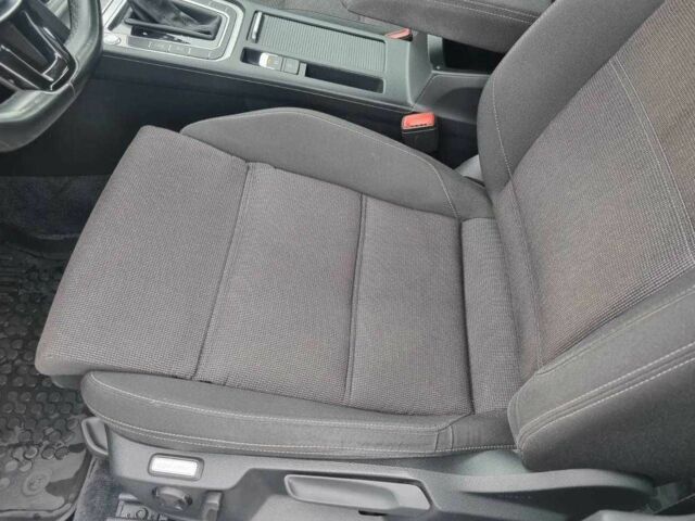 Серый Фольксваген Пассат, объемом двигателя 1.8 л и пробегом 159 тыс. км за 6900 $, фото 17 на Automoto.ua