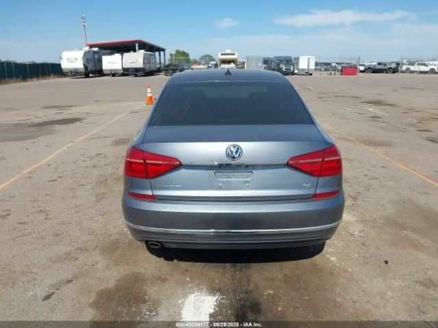 Сірий Фольксваген Пассат, об'ємом двигуна 0 л та пробігом 82 тис. км за 2000 $, фото 15 на Automoto.ua