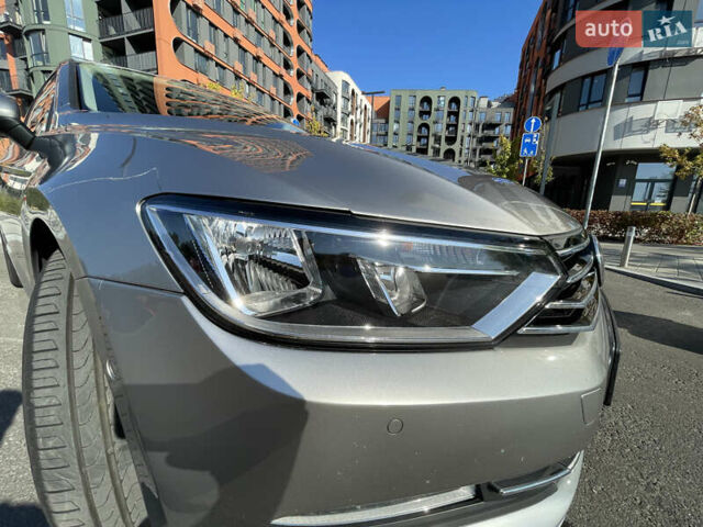 Серый Фольксваген Пассат, объемом двигателя 1.6 л и пробегом 297 тыс. км за 15000 $, фото 27 на Automoto.ua