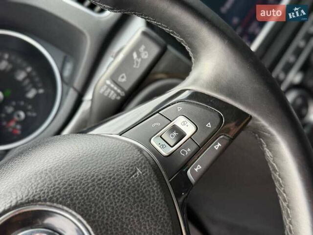 Серый Фольксваген Пассат, объемом двигателя 1.78 л и пробегом 177 тыс. км за 12400 $, фото 22 на Automoto.ua