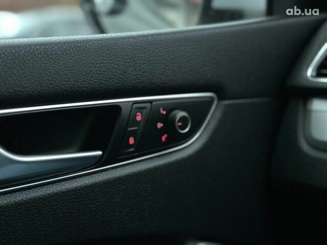 Серый Фольксваген Пассат, объемом двигателя 1.8 л и пробегом 109 тыс. км за 13490 $, фото 36 на Automoto.ua