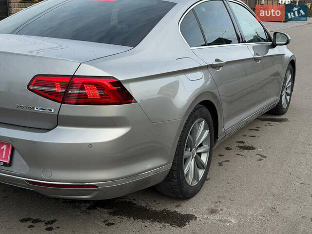 Серый Фольксваген Пассат, объемом двигателя 2 л и пробегом 244 тыс. км за 17200 $, фото 58 на Automoto.ua