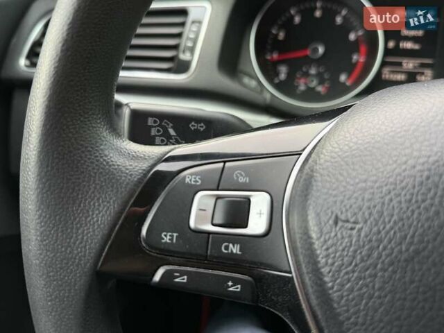 Сірий Фольксваген Пассат, об'ємом двигуна 1.8 л та пробігом 113 тис. км за 12200 $, фото 23 на Automoto.ua