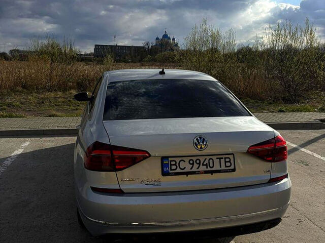 Серый Фольксваген Пассат, объемом двигателя 1.8 л и пробегом 0 тыс. км за 12000 $, фото 4 на Automoto.ua