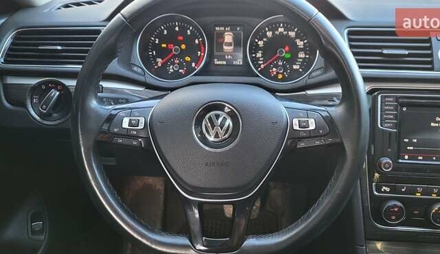 Сірий Фольксваген Пассат, об'ємом двигуна 1.8 л та пробігом 163 тис. км за 15500 $, фото 6 на Automoto.ua