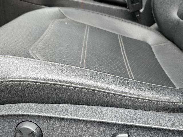 Серый Фольксваген Пассат, объемом двигателя 1.8 л и пробегом 170 тыс. км за 5000 $, фото 11 на Automoto.ua