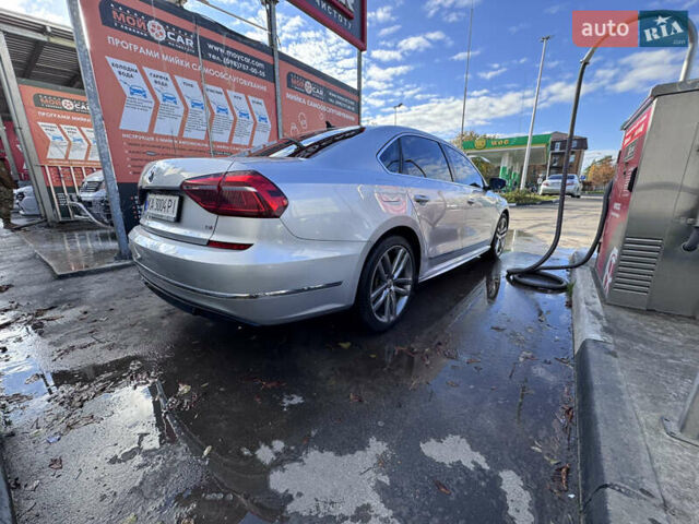 Фольксваген Пассат 2016 в Киеве на Automoto.ua Серый Фольксваген Пассат, объемом двигателя 1.8 л и пробегом 153 тыс. км за 15200 $, фото 13 на Automoto.ua