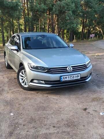 Серый Фольксваген Пассат, объемом двигателя 1.97 л и пробегом 223 тыс. км за 14700 $, фото 32 на Automoto.ua