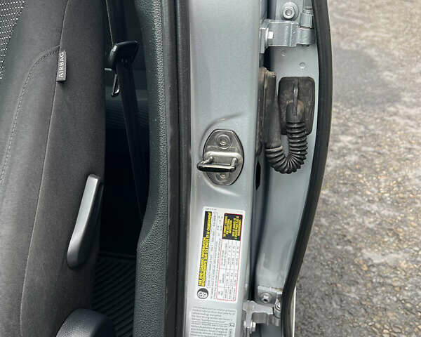 Серый Фольксваген Пассат, объемом двигателя 1.8 л и пробегом 137 тыс. км за 12599 $, фото 41 на Automoto.ua