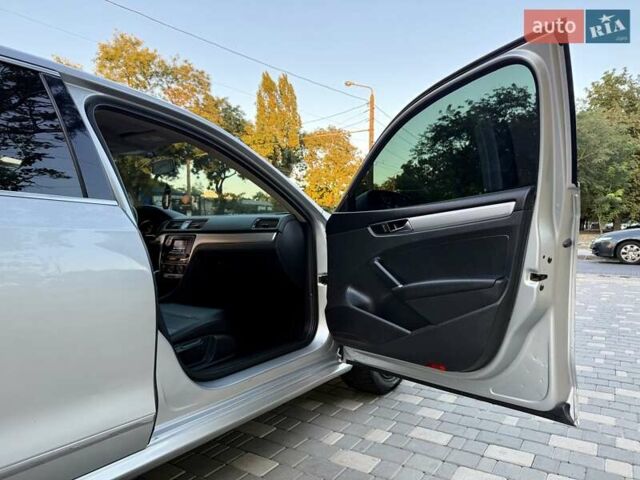 Серый Фольксваген Пассат, объемом двигателя 1.8 л и пробегом 239 тыс. км за 10700 $, фото 29 на Automoto.ua