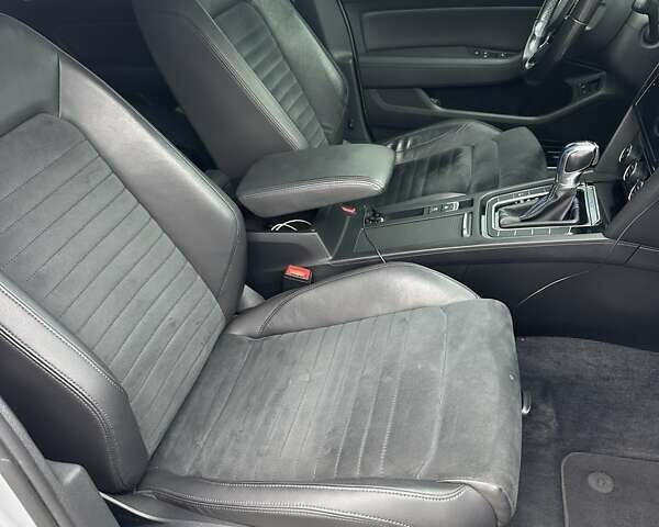 Сірий Фольксваген Пассат, об'ємом двигуна 1.4 л та пробігом 215 тис. км за 17300 $, фото 43 на Automoto.ua