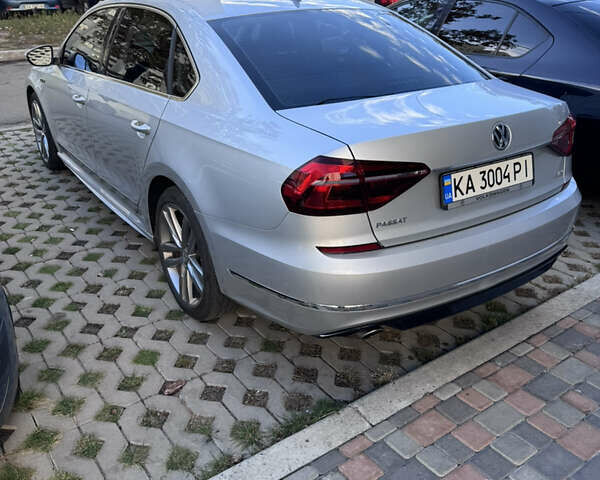 Фольксваген Пассат 2016 в Киеве на Automoto.ua Серый Фольксваген Пассат, объемом двигателя 1.8 л и пробегом 153 тыс. км за 15200 $, фото 3 на Automoto.ua