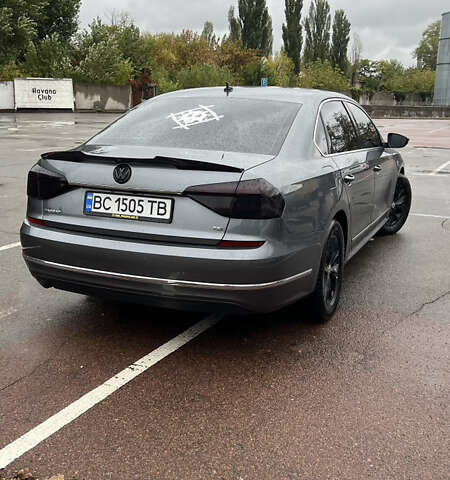 Сірий Фольксваген Пассат, об'ємом двигуна 1.8 л та пробігом 150 тис. км за 14700 $, фото 4 на Automoto.ua