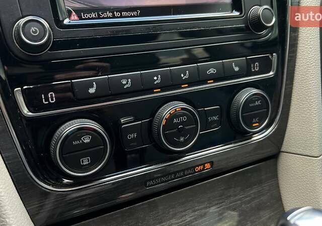 Сірий Фольксваген Пассат, об'ємом двигуна 1.8 л та пробігом 201 тис. км за 12500 $, фото 13 на Automoto.ua