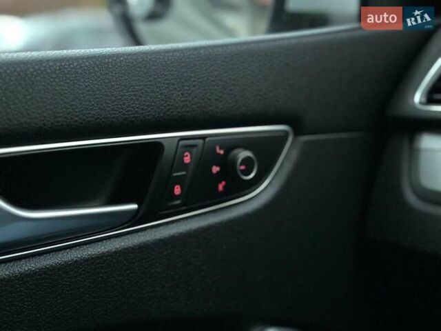 Серый Фольксваген Пассат, объемом двигателя 1.8 л и пробегом 109 тыс. км за 13490 $, фото 37 на Automoto.ua