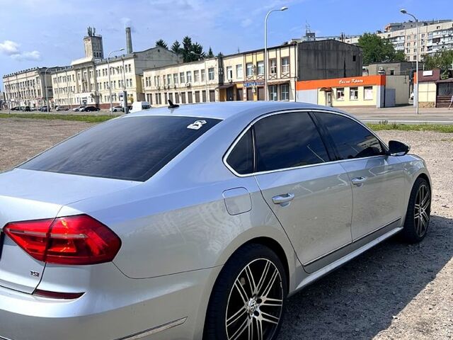 Сірий Фольксваген Пассат, об'ємом двигуна 1.8 л та пробігом 180 тис. км за 13500 $, фото 5 на Automoto.ua