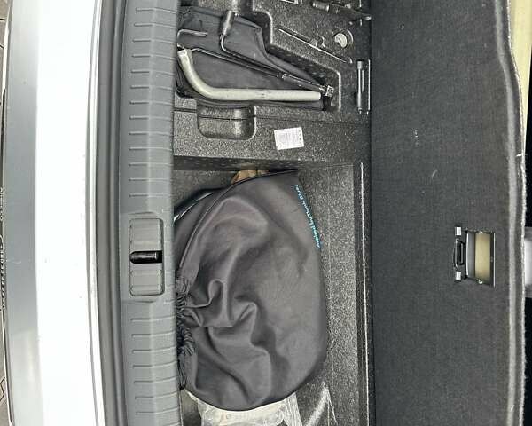 Сірий Фольксваген Пассат, об'ємом двигуна 1.4 л та пробігом 215 тис. км за 17300 $, фото 40 на Automoto.ua