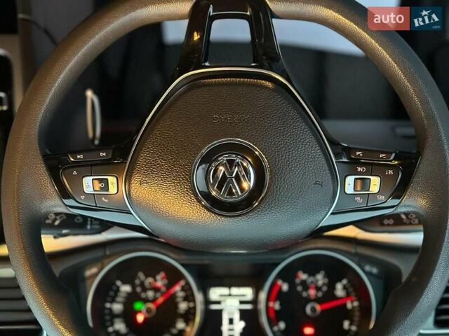 Серый Фольксваген Пассат, объемом двигателя 1.8 л и пробегом 109 тыс. км за 13490 $, фото 31 на Automoto.ua