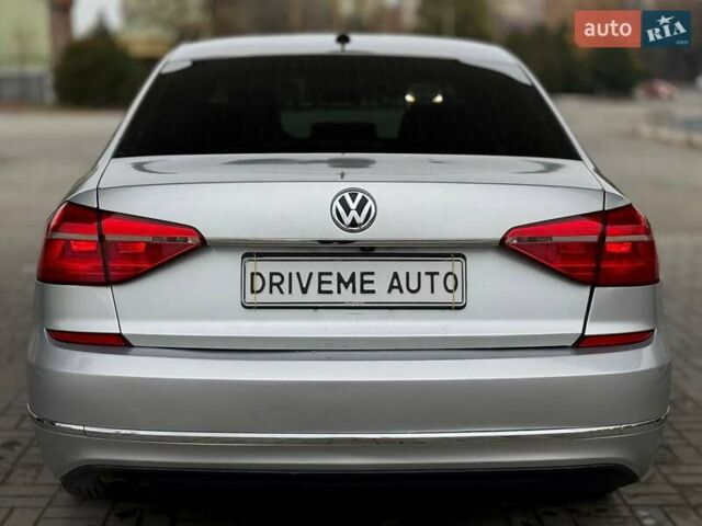 Сірий Фольксваген Пассат, об'ємом двигуна 1.8 л та пробігом 173 тис. км за 10299 $, фото 5 на Automoto.ua