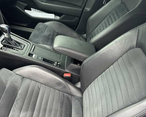 Сірий Фольксваген Пассат, об'ємом двигуна 1.4 л та пробігом 215 тис. км за 17300 $, фото 29 на Automoto.ua