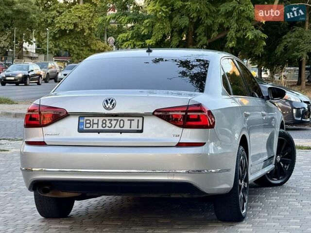 Серый Фольксваген Пассат, объемом двигателя 1.8 л и пробегом 239 тыс. км за 10700 $, фото 19 на Automoto.ua