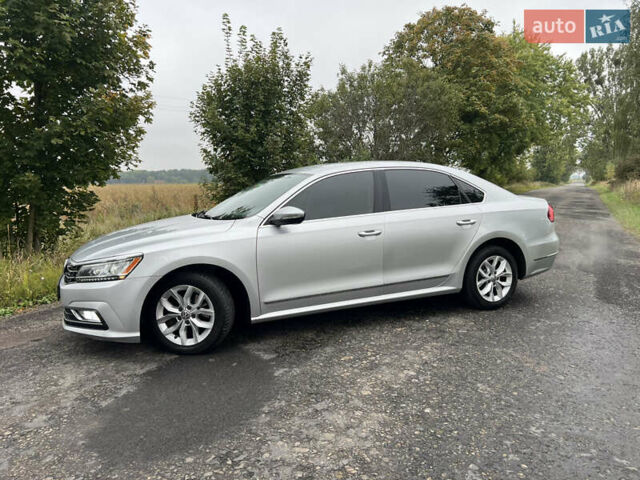 Серый Фольксваген Пассат, объемом двигателя 1.8 л и пробегом 137 тыс. км за 12599 $, фото 16 на Automoto.ua