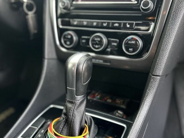 Сірий Фольксваген Пассат, об'ємом двигуна 1.8 л та пробігом 185 тис. км за 14600 $, фото 10 на Automoto.ua