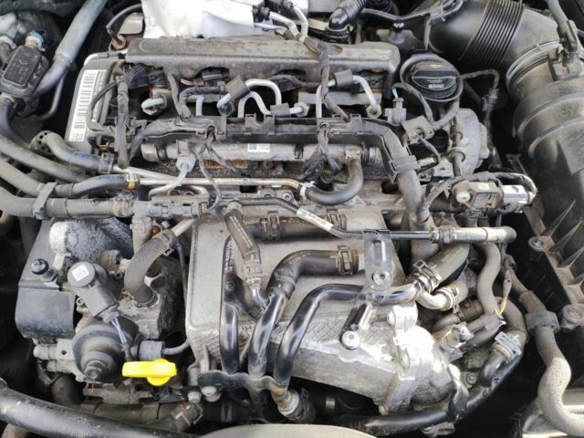 Серый Фольксваген Пассат, объемом двигателя 2 л и пробегом 113 тыс. км за 14999 $, фото 19 на Automoto.ua