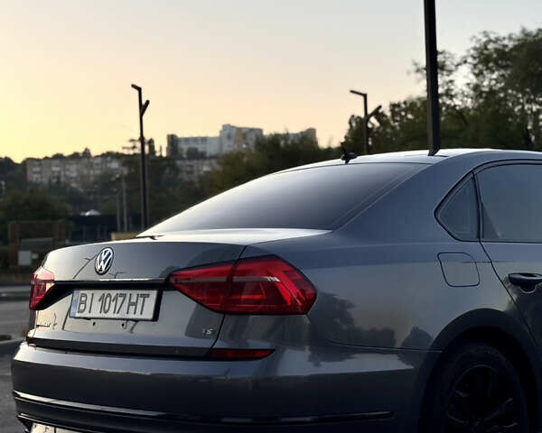 Серый Фольксваген Пассат, объемом двигателя 1.8 л и пробегом 118 тыс. км за 12899 $, фото 10 на Automoto.ua