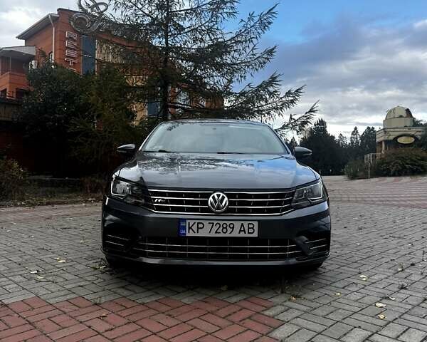 Сірий Фольксваген Пассат, об'ємом двигуна 1.8 л та пробігом 171 тис. км за 13700 $, фото 3 на Automoto.ua