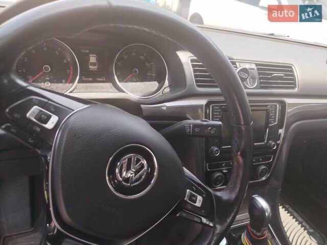Сірий Фольксваген Пассат, об'ємом двигуна 1.8 л та пробігом 155 тис. км за 13600 $, фото 2 на Automoto.ua