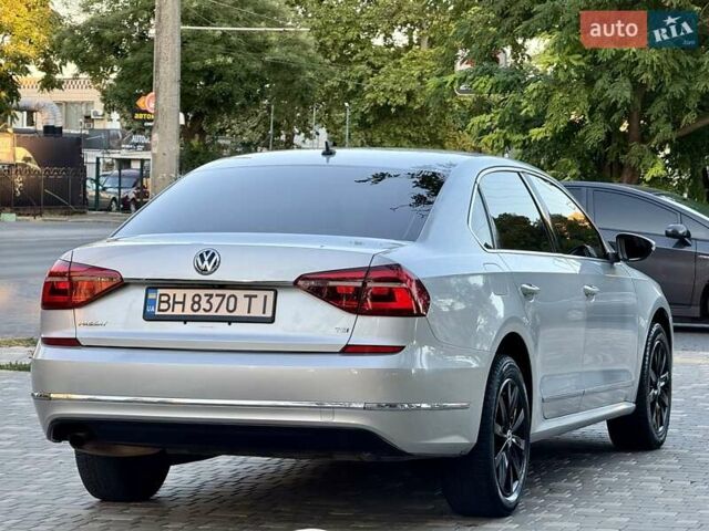 Серый Фольксваген Пассат, объемом двигателя 1.8 л и пробегом 239 тыс. км за 10700 $, фото 7 на Automoto.ua