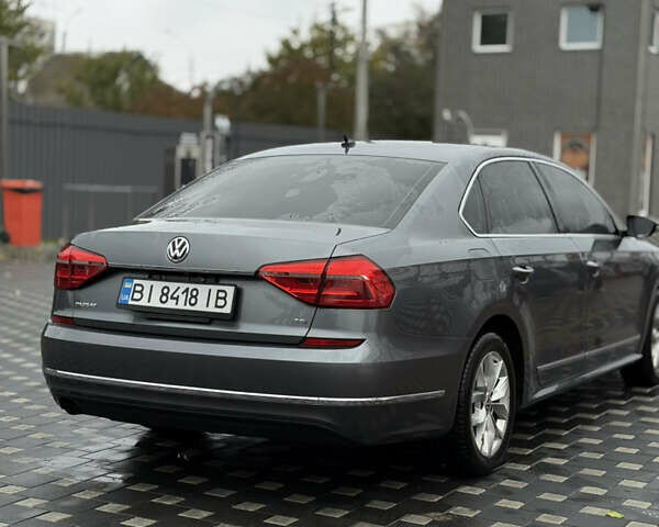 Серый Фольксваген Пассат, объемом двигателя 1.8 л и пробегом 138 тыс. км за 12500 $, фото 14 на Automoto.ua