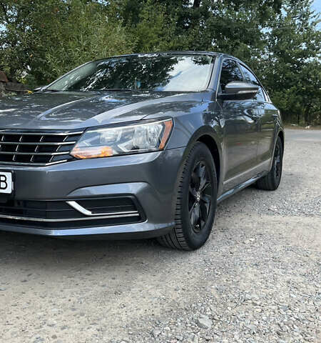 Сірий Фольксваген Пассат, об'ємом двигуна 1.8 л та пробігом 150 тис. км за 14700 $, фото 9 на Automoto.ua