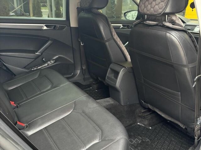 Сірий Фольксваген Пассат, об'ємом двигуна 1.8 л та пробігом 112 тис. км за 16800 $, фото 5 на Automoto.ua