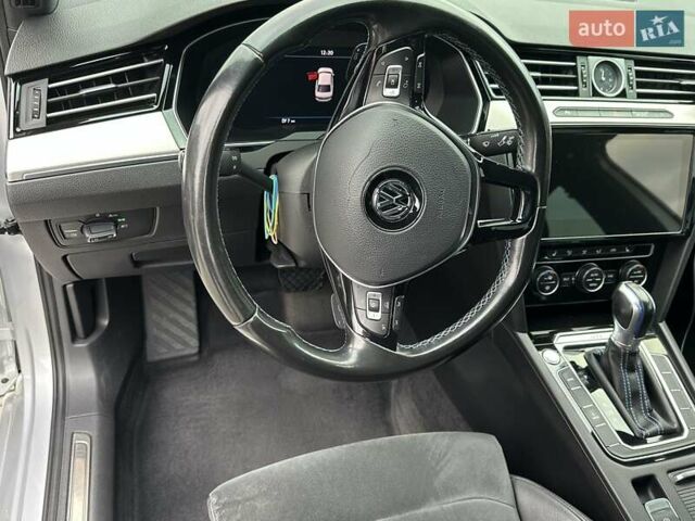 Сірий Фольксваген Пассат, об'ємом двигуна 1.4 л та пробігом 215 тис. км за 17300 $, фото 30 на Automoto.ua