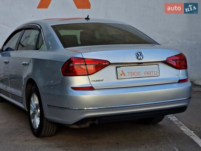 Серый Фольксваген Пассат, объемом двигателя 1.8 л и пробегом 169 тыс. км за 11490 $, фото 26 на Automoto.ua