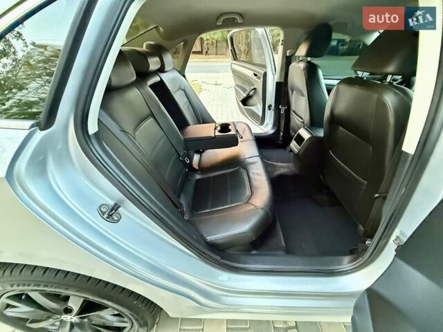 Серый Фольксваген Пассат, объемом двигателя 1.8 л и пробегом 239 тыс. км за 10700 $, фото 47 на Automoto.ua