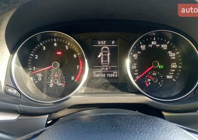 Серый Фольксваген Пассат, объемом двигателя 1.8 л и пробегом 150 тыс. км за 12700 $, фото 2 на Automoto.ua