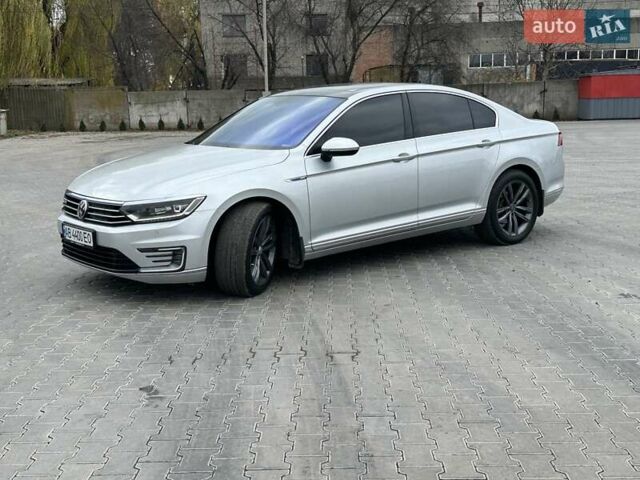 Сірий Фольксваген Пассат, об'ємом двигуна 1.4 л та пробігом 215 тис. км за 17300 $, фото 23 на Automoto.ua