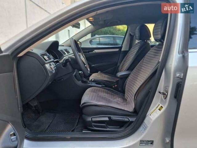 Серый Фольксваген Пассат, объемом двигателя 1.8 л и пробегом 169 тыс. км за 11490 $, фото 35 на Automoto.ua