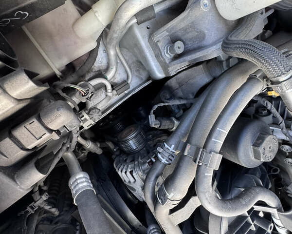 Фольксваген Пассат 2016 в Киеве на Automoto.ua Серый Фольксваген Пассат, объемом двигателя 1.8 л и пробегом 153 тыс. км за 15200 $, фото 70 на Automoto.ua