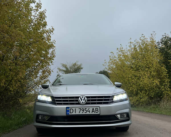Серый Фольксваген Пассат, объемом двигателя 1.8 л и пробегом 137 тыс. км за 12599 $, фото 11 на Automoto.ua