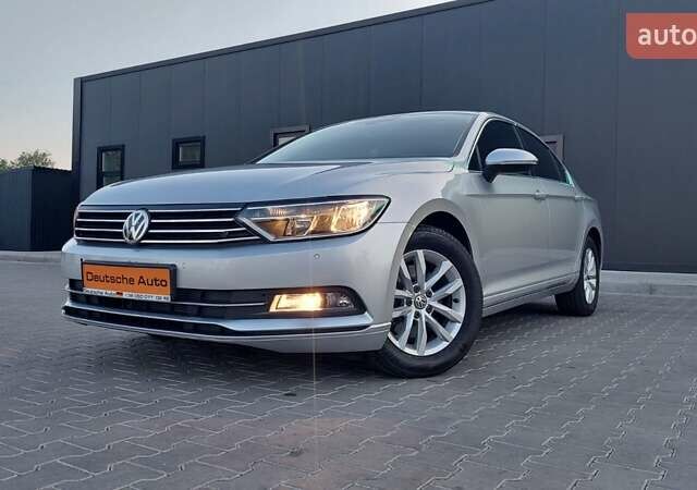 Серый Фольксваген Пассат, объемом двигателя 0 л и пробегом 196 тыс. км за 13777 $, фото 14 на Automoto.ua