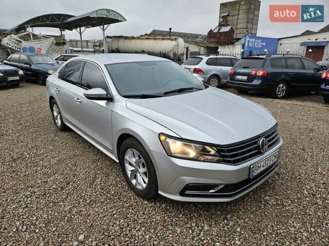 Серый Фольксваген Пассат, объемом двигателя 1.8 л и пробегом 217 тыс. км за 11700 $, фото 1 на Automoto.ua