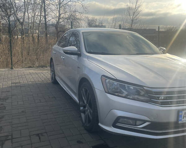 Серый Фольксваген Пассат, объемом двигателя 1.8 л и пробегом 240 тыс. км за 11500 $, фото 12 на Automoto.ua