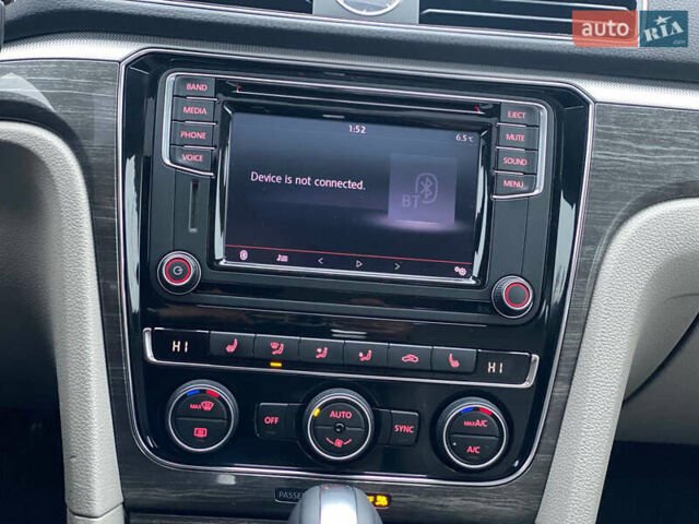 Серый Фольксваген Пассат, объемом двигателя 0 л и пробегом 241 тыс. км за 9650 $, фото 10 на Automoto.ua