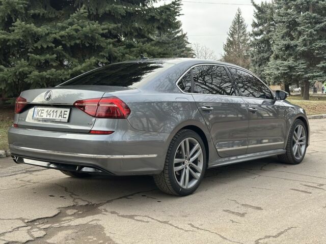 Сірий Фольксваген Пассат, об'ємом двигуна 1.8 л та пробігом 185 тис. км за 14600 $, фото 6 на Automoto.ua