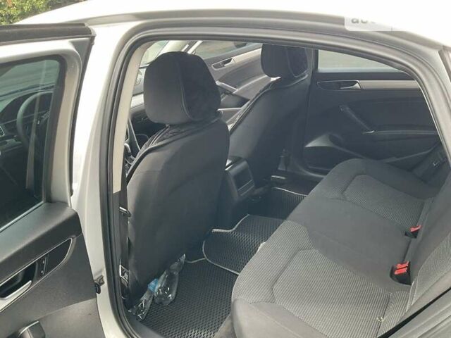 Сірий Фольксваген Пассат, об'ємом двигуна 1.8 л та пробігом 204 тис. км за 11500 $, фото 16 на Automoto.ua